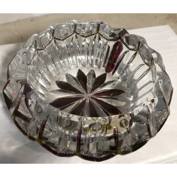 Vintage Crystal & Purple Glass Ashtray With Starburst Design  5 x 2” - Picture 1 of 7